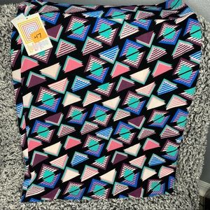 NWT retro 90’s Lularoe Cassie Skirt